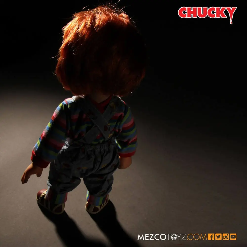 Mezco Child’s Play 15 Inch Talking Sneering Chucky Mega Scale Figure With Sound MDS Mega Scale 9 Mezco Child’s Play 15 Inch Talking Sneering Chucky Mega Scale Figure With Sound MDS Mega Scale 9