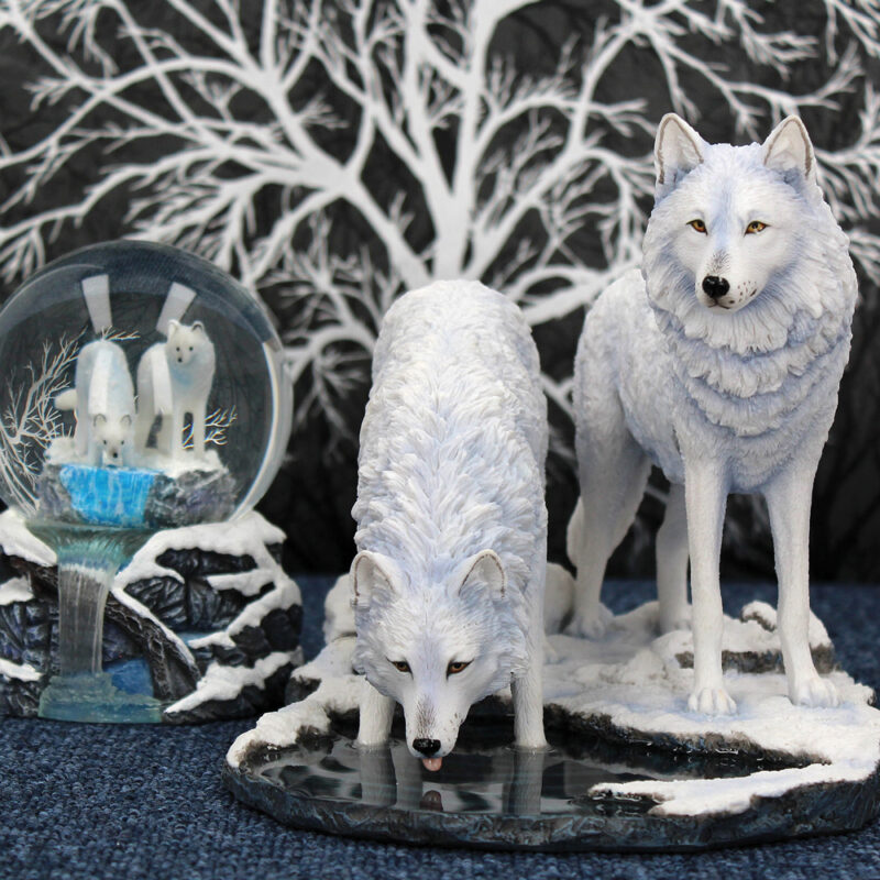 Warriors of Winter Wolf Figurine by Lisa Parker – Snowy Wolf Ornament Figurines Large (30-50cm) 3