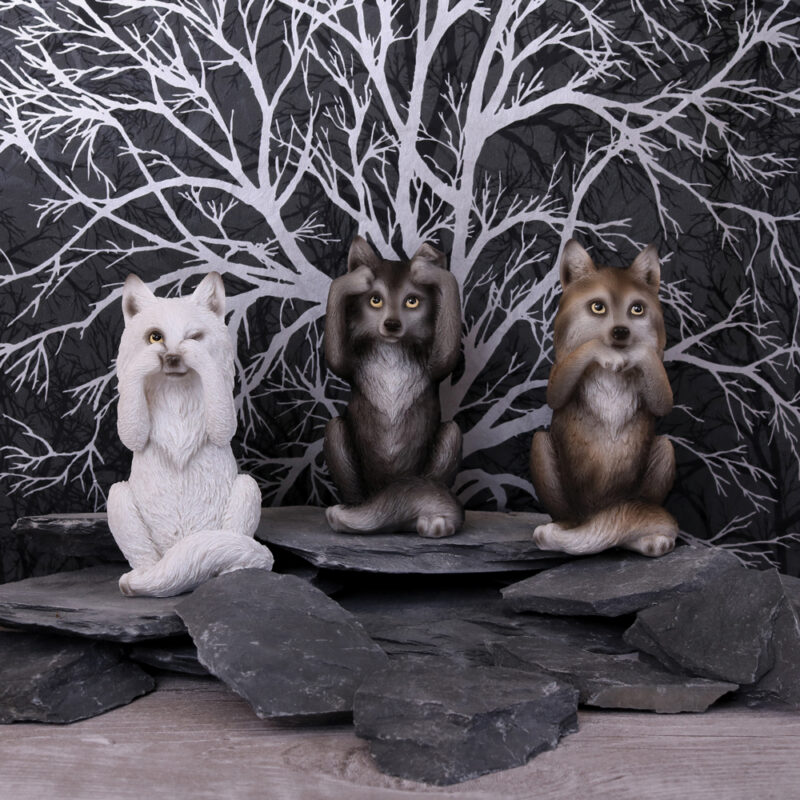 Three Wise Wolves Figurines 10cm Figurines Small (Under 15cm) 9