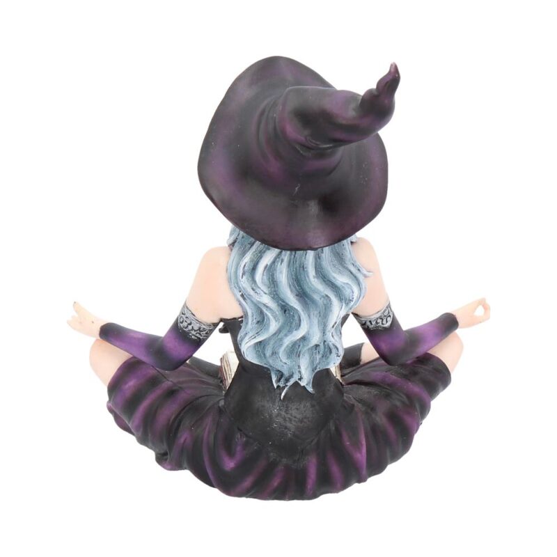 Aradia The Witch And Her Grimoire 14cm Figurines Small (Under 15cm) 7