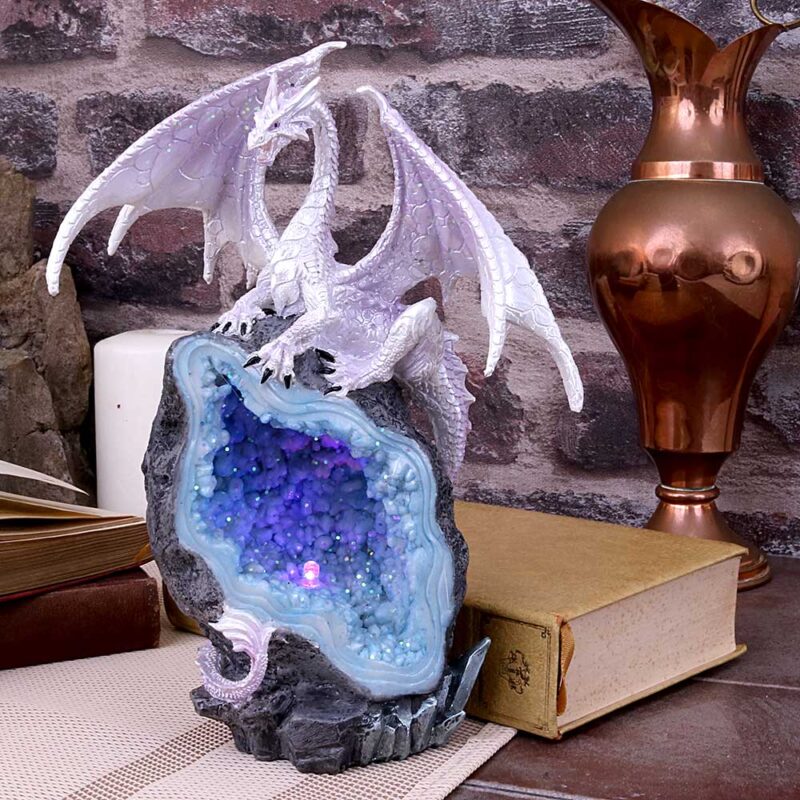 Glacial Custodian Fantasy White Dragon Sitting On A Geode 22cm Figurines Medium (15-29cm) 9