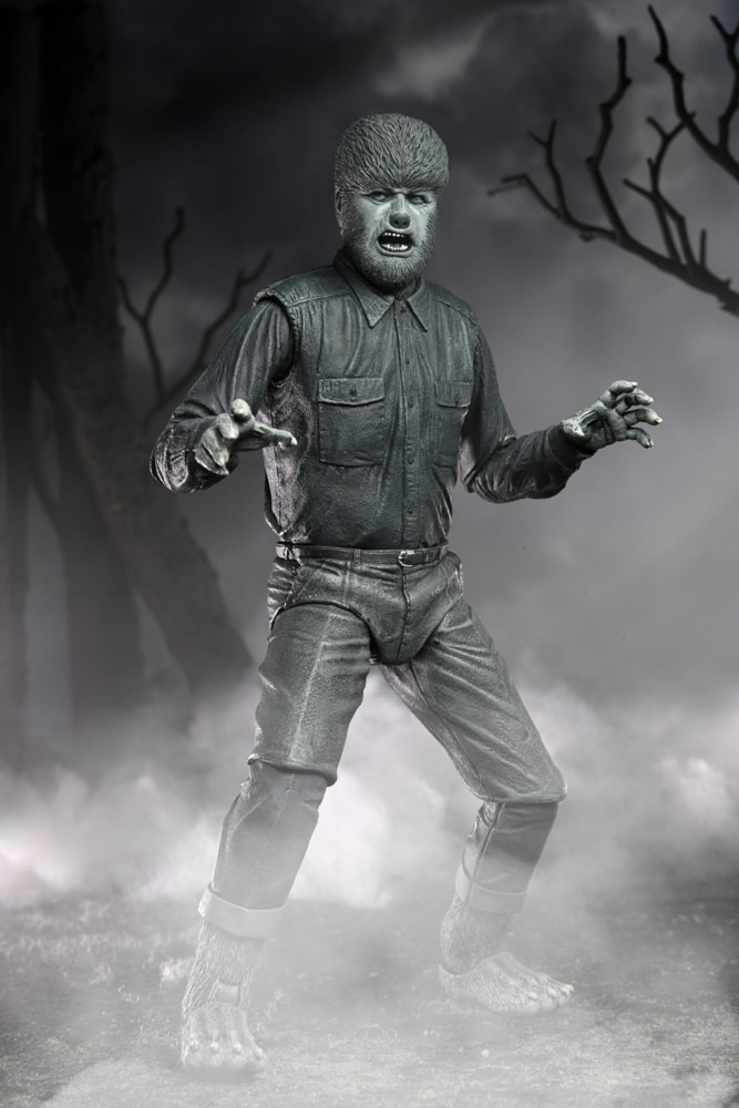 NECA Universal Monsters (B/W) Wolf Man Ultimate 7 Inch Scale Action Figure 7" Figures 23 NECA Universal Monsters (B/W) Wolf Man Ultimate 7 Inch Scale Action Figure 7" Figures 23