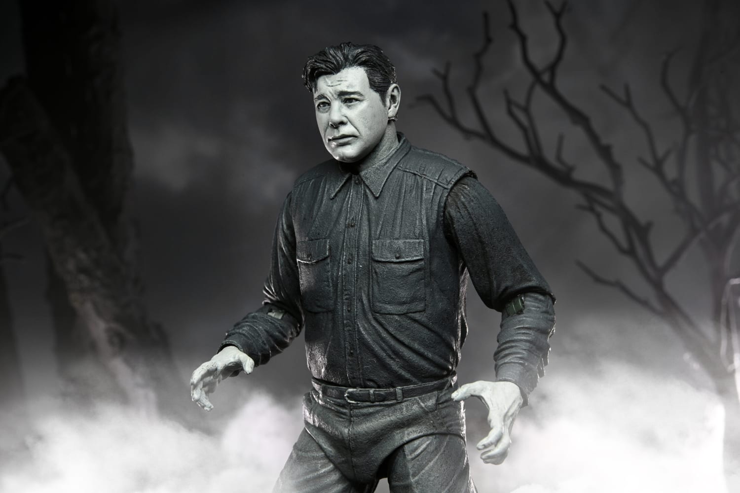NECA Universal Monsters (B/W) Wolf Man Ultimate 7 Inch Scale Action Figure 7" Figures 13 NECA Universal Monsters (B/W) Wolf Man Ultimate 7 Inch Scale Action Figure 7" Figures 13