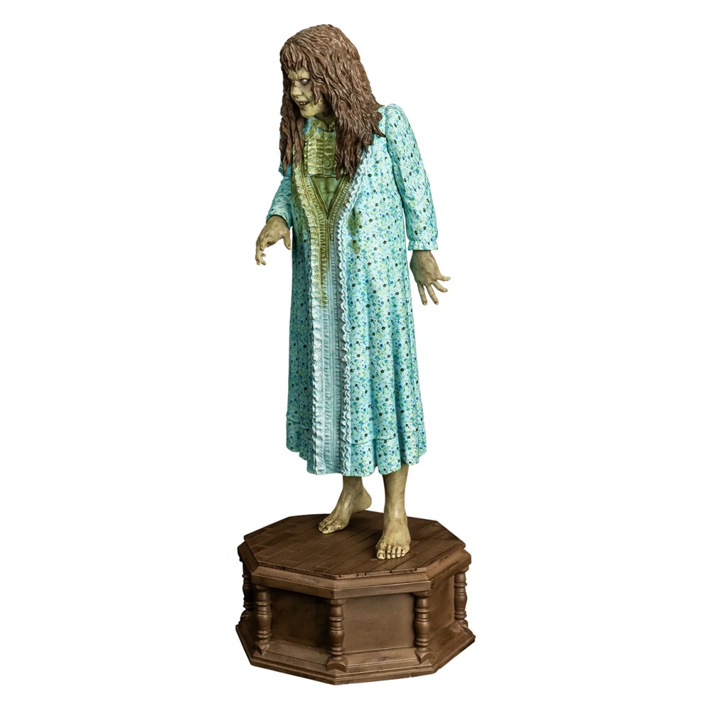 The Exorcist Regan 12 Inch Resin Statue Trick or Treat Studios Figurines Large (30-50cm) 3 The Exorcist Regan 12 Inch Resin Statue Trick or Treat Studios Figurines Large (30-50cm) 3