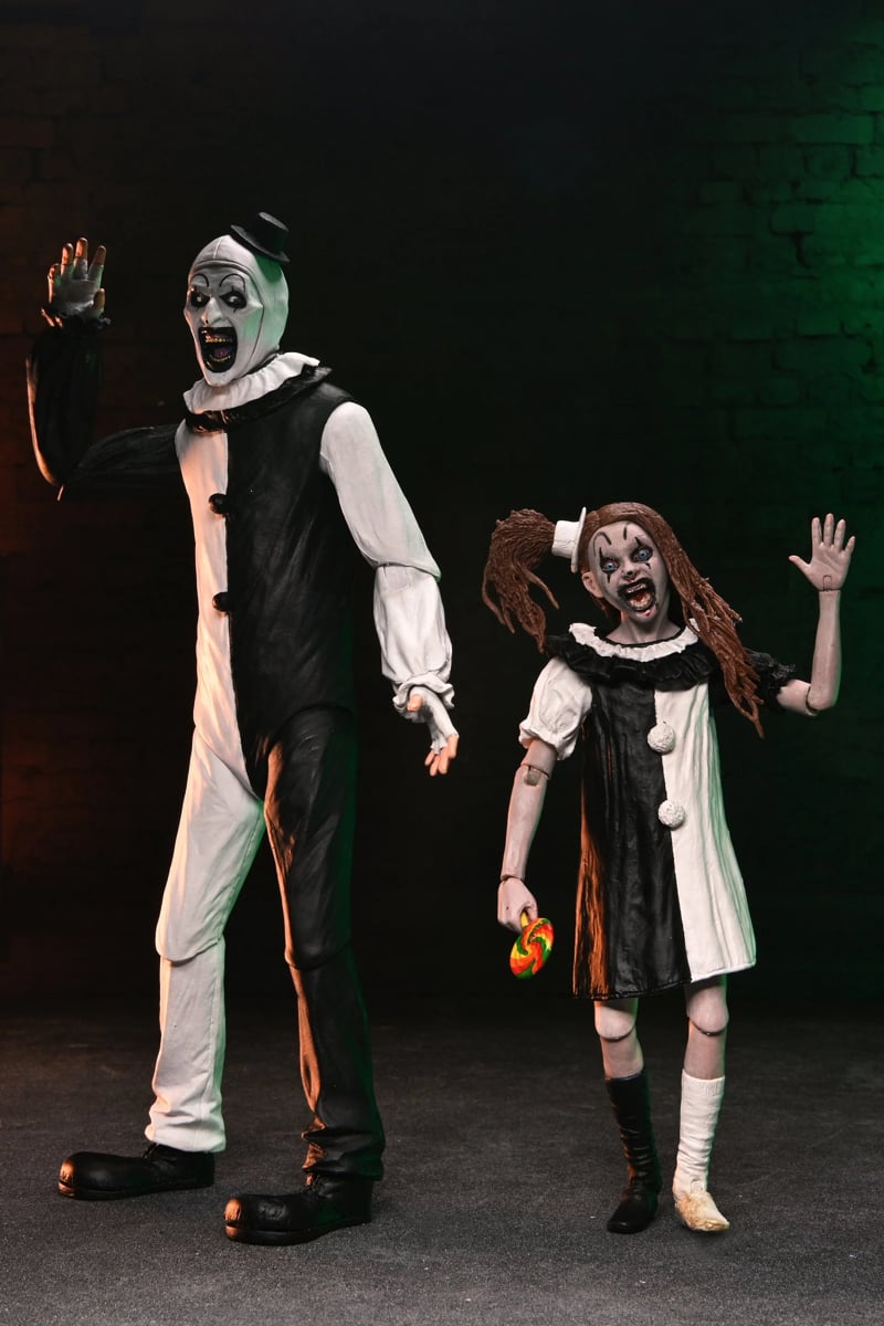 PRE-ORDER NECA Terrifier 2 Art The Clown and Little Pale Girl Ultimate 7 Inch Scale 2-pack 7" Figures 15 PRE-ORDER NECA Terrifier 2 Art The Clown and Little Pale Girl Ultimate 7 Inch Scale 2-pack 7" Figures 15