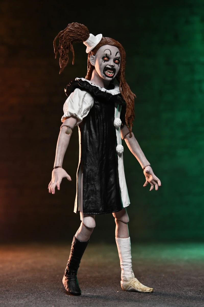 PRE-ORDER NECA Terrifier 2 Art The Clown and Little Pale Girl Ultimate 7 Inch Scale 2-pack 7" Figures 7 PRE-ORDER NECA Terrifier 2 Art The Clown and Little Pale Girl Ultimate 7 Inch Scale 2-pack 7" Figures 7