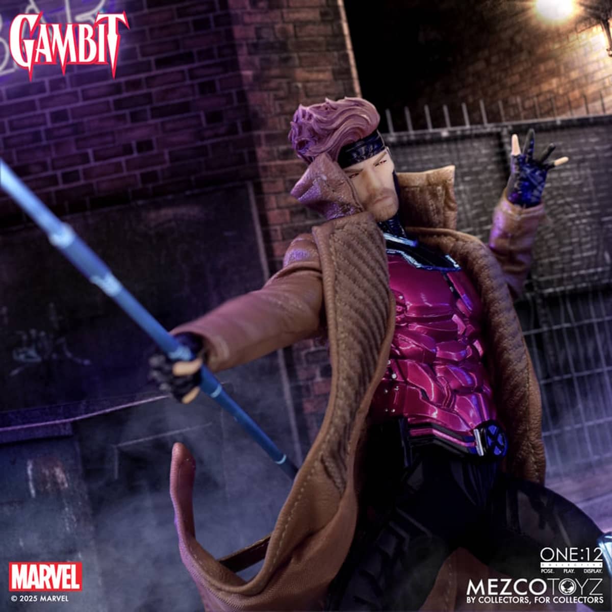 PRE-ORDER Mezco Gambit One:12 Collective (Marvel) Figure One:12 Collective 19 PRE-ORDER Mezco Gambit One:12 Collective (Marvel) Figure One:12 Collective 19
