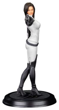 PRE-ORDER Dark Horse Comics Mass Effect Miranda Lawson PVC Statue 22cm Dark Horse 2