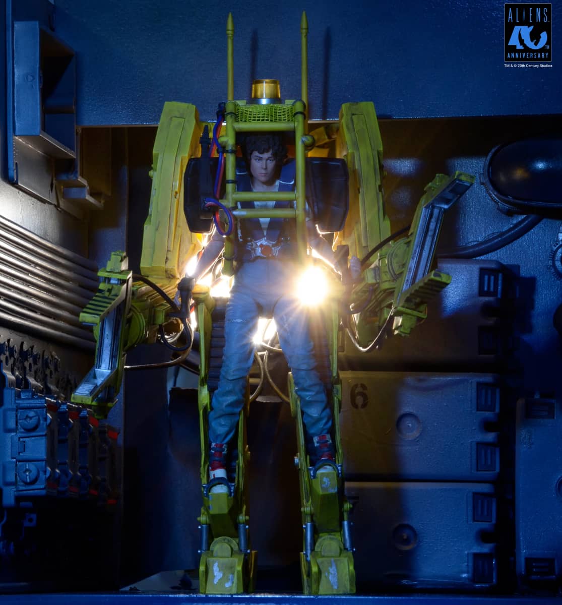 PRE-ORDER NECA Aliens (1986) 40th Anniversary Power Loader (P-5000) Deluxe Vehicle 7" Figures 25 PRE-ORDER NECA Aliens (1986) 40th Anniversary Power Loader (P-5000) Deluxe Vehicle 7" Figures 25