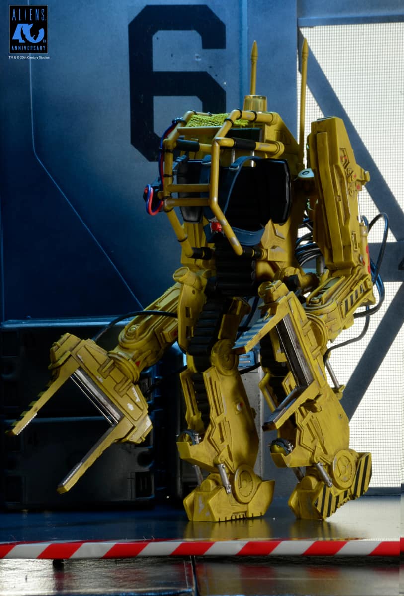 PRE-ORDER NECA Aliens (1986) 40th Anniversary Power Loader (P-5000) Deluxe Vehicle 7" Figures 15 PRE-ORDER NECA Aliens (1986) 40th Anniversary Power Loader (P-5000) Deluxe Vehicle 7" Figures 15