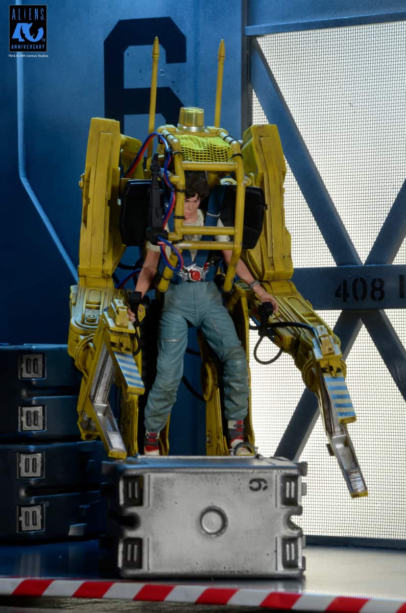 PRE-ORDER NECA Aliens (1986) 40th Anniversary Power Loader (P-5000) Deluxe Vehicle 7" Figures 11 PRE-ORDER NECA Aliens (1986) 40th Anniversary Power Loader (P-5000) Deluxe Vehicle 7" Figures 11